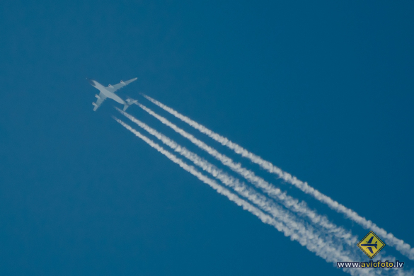 Airbus A340-313X