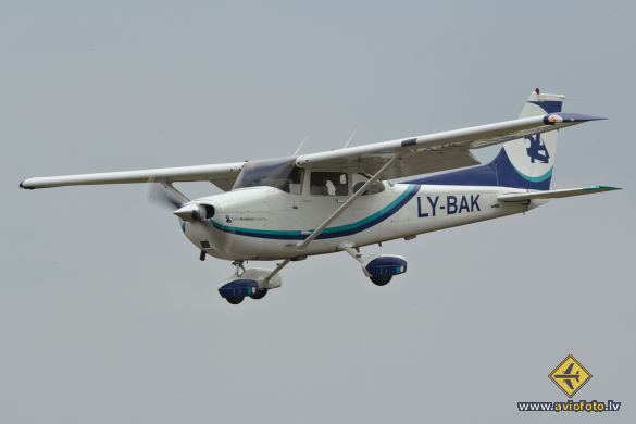 Cessna 172S Skyhawk SP