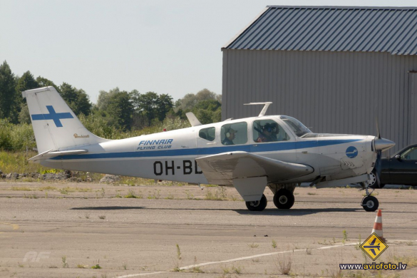 Beech B33 Debonair