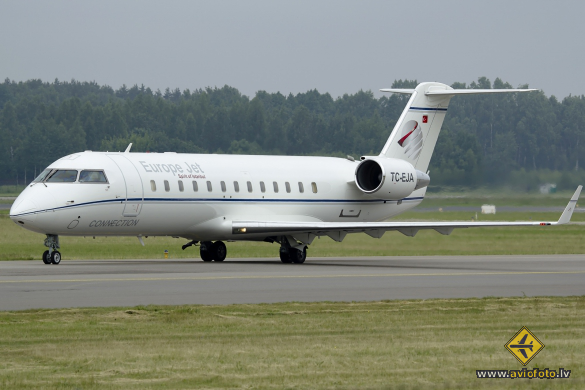 Bombardier CRJ-200ER (CL-600-2B19)
