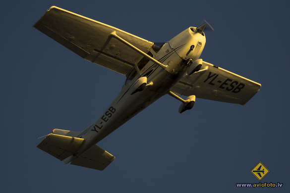 Cessna 172S Skyhawk SP