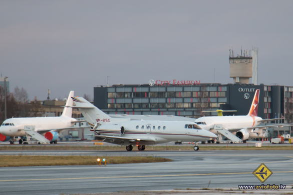 Hawker Beechcraft 750