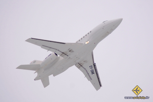Dassault Falcon 2000
