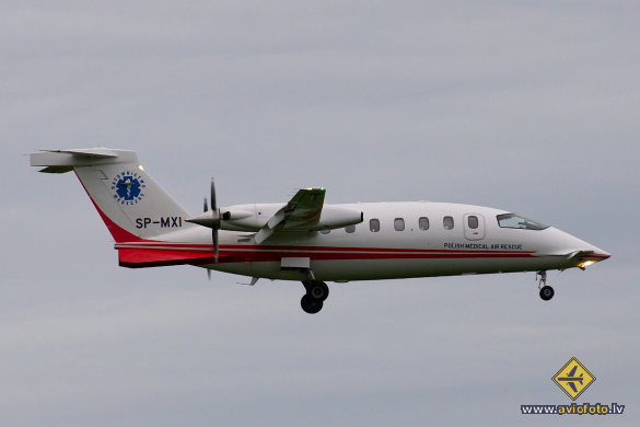 Piaggio P-180 Avanti II