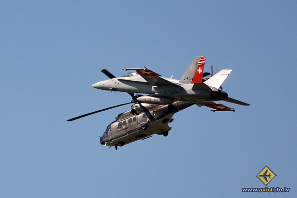 Eurocopter TH98 Cougar (AS-532UL)
