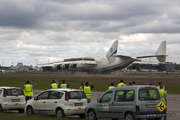 Antonov An-225 Mriya