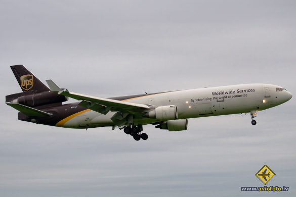 McDonnell Douglas MD-11