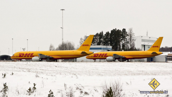 Boeing 757-236(SF)