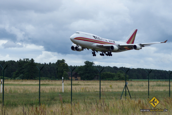 Boeing 747-446(BCF)