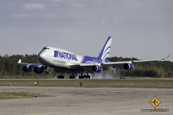 Boeing 747-428M(BCF)