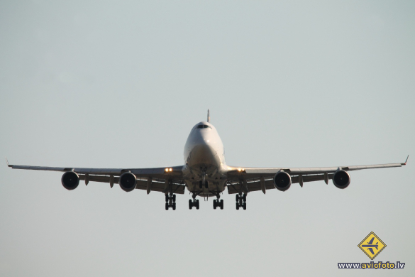 Boeing 747-47UF/SCD