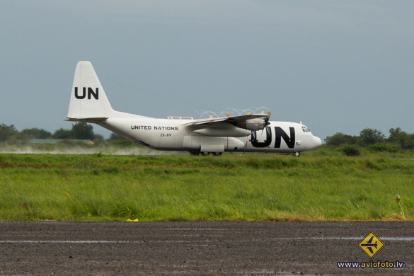 Lockheed L-100-30 Hercules (L-382G)