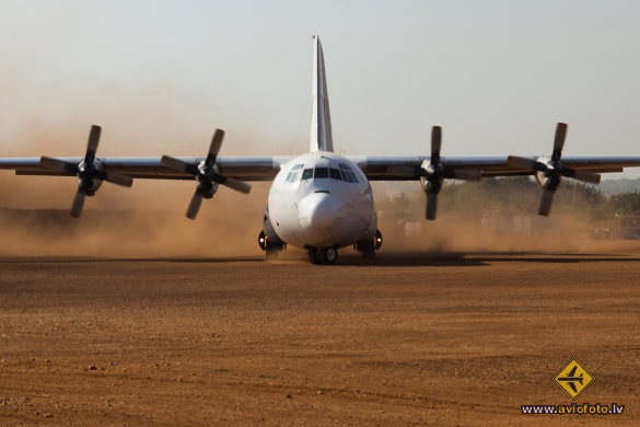 Lockheed L-100-30 Hercules (L-382G)