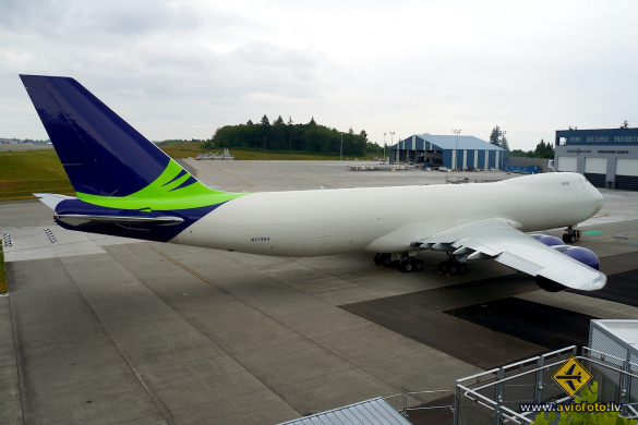 Boeing 747-87UF/SCD