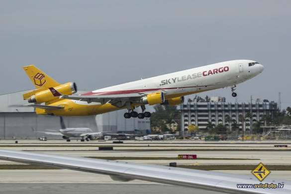 McDonnell Douglas MD-11F