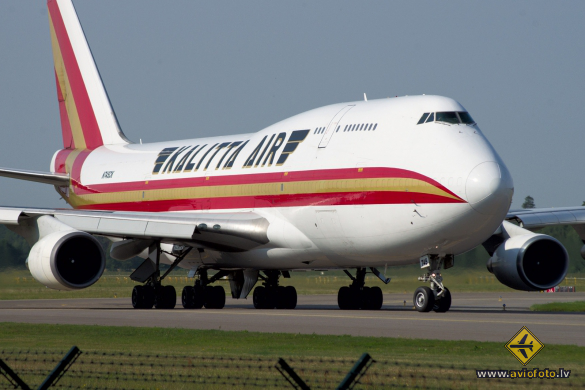 Boeing 747-446(BCF)