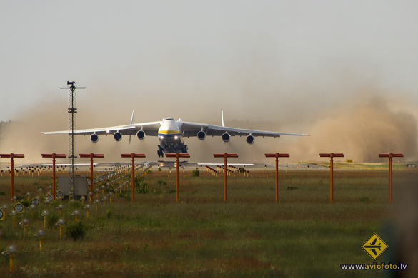 Antonov An-225 Mriya