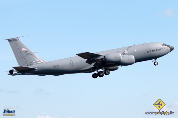 Boeing KC-135T Stratotanker (717-148)