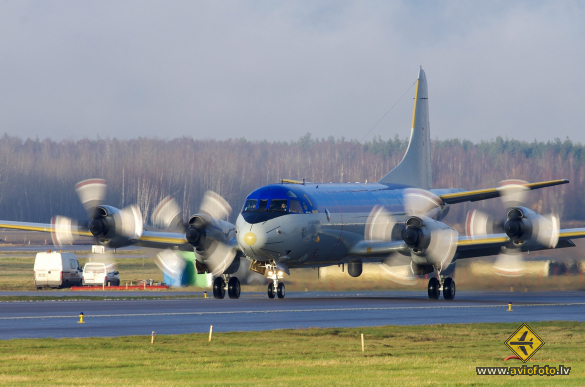 Lockheed P-3C Orion
