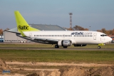 Boeing 737-33V