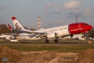 Boeing 737-8JP