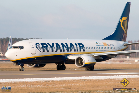 Boeing 737-8AS