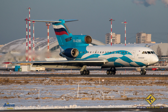 Yakovlev Yak-42D
