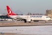 Boeing 737-8F2