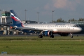 Airbus A320-214