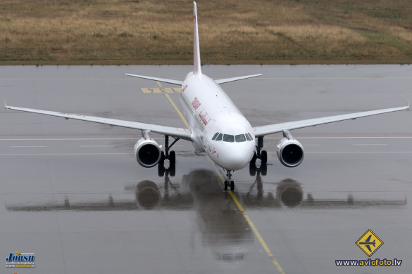 Airbus A320-211