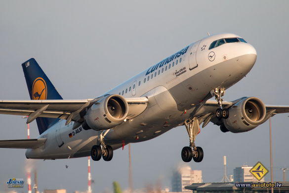 Airbus A319-114