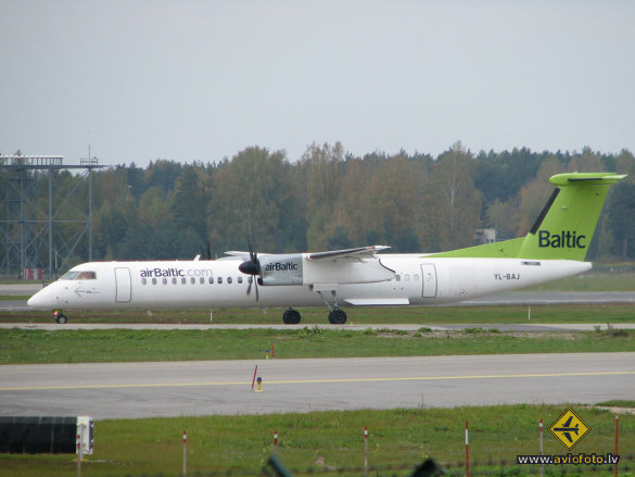 Bombardier DHC-8-402 Q400
