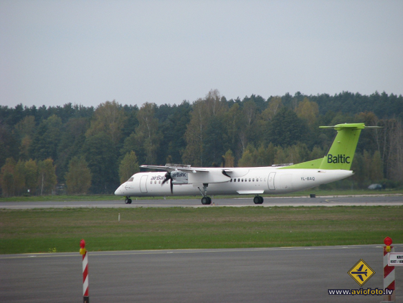 Bombardier DHC-8-402 Q400