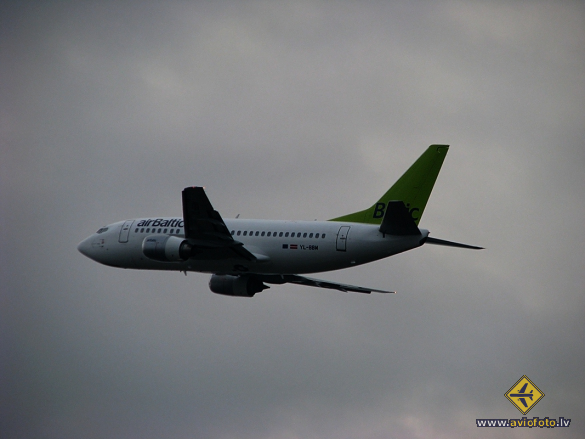 Boeing 737-522