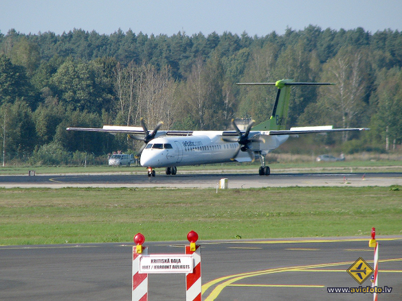 Bombardier DHC-8-402 Q400