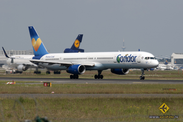Boeing 757-330
