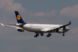 Airbus A340-313X
