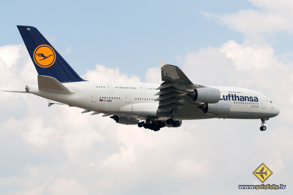 Airbus A380-841
