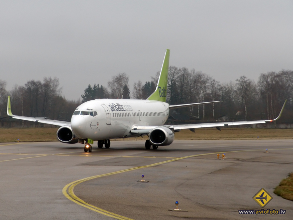 Boeing 737-33A