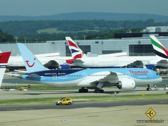 Boeing 787-8 Dreamliner
