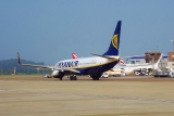 Boeing 737-8AS