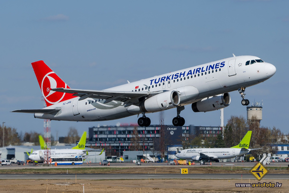 Airbus A320-232