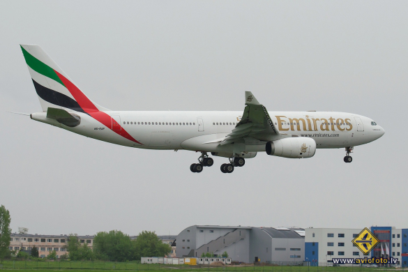 Airbus A330-243