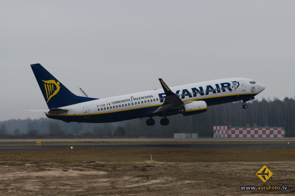Boeing 737-8AS