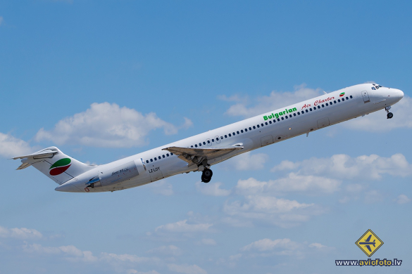 McDonnell Douglas MD-82 (DC-9-82)