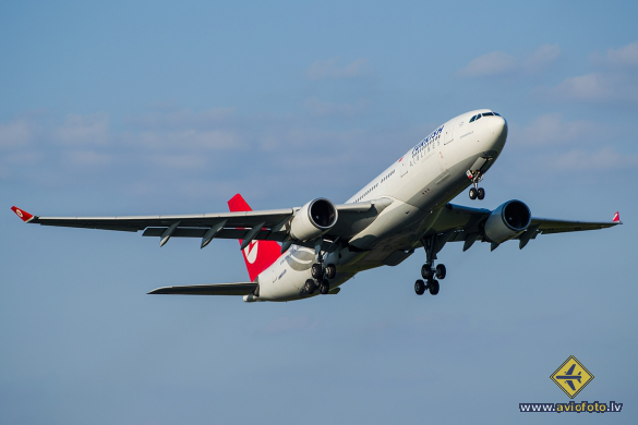 Airbus A330-203