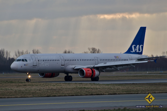 Airbus A321-232