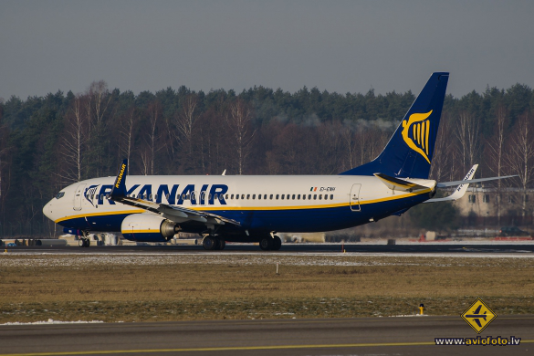 Boeing 737-8AS