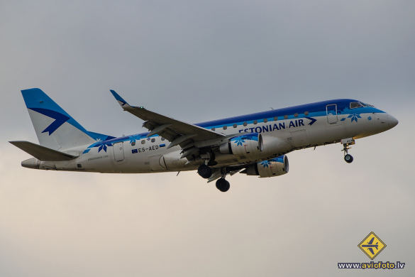 Embraer 170STD (ERJ-170-100STD)