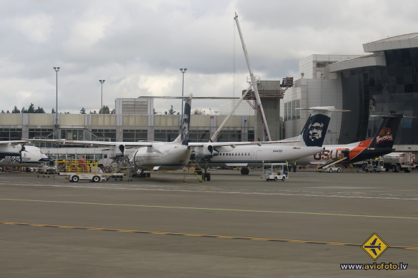 Bombardier DHC-8-402 Q400